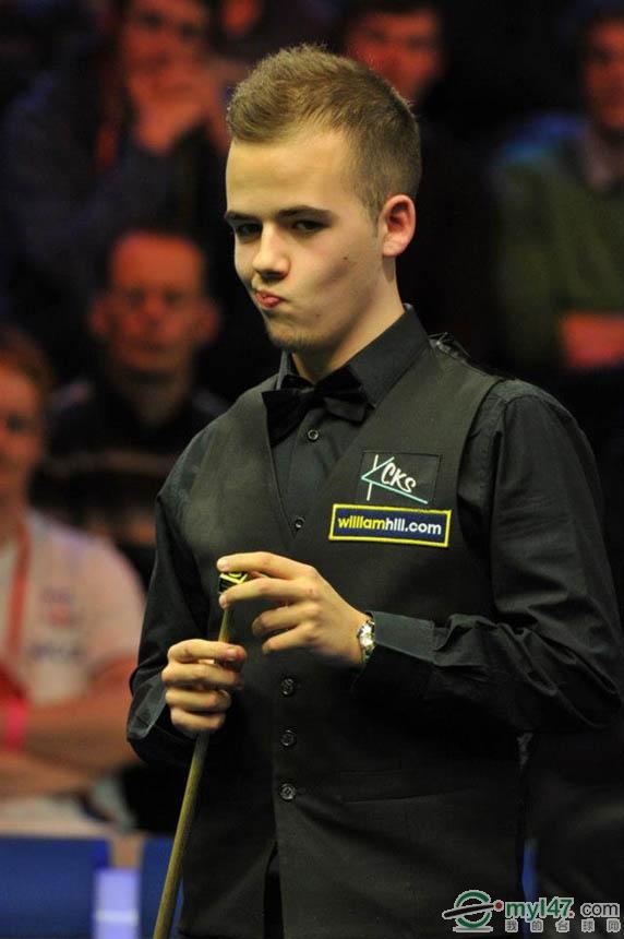 迫使对手在 迫使对手在